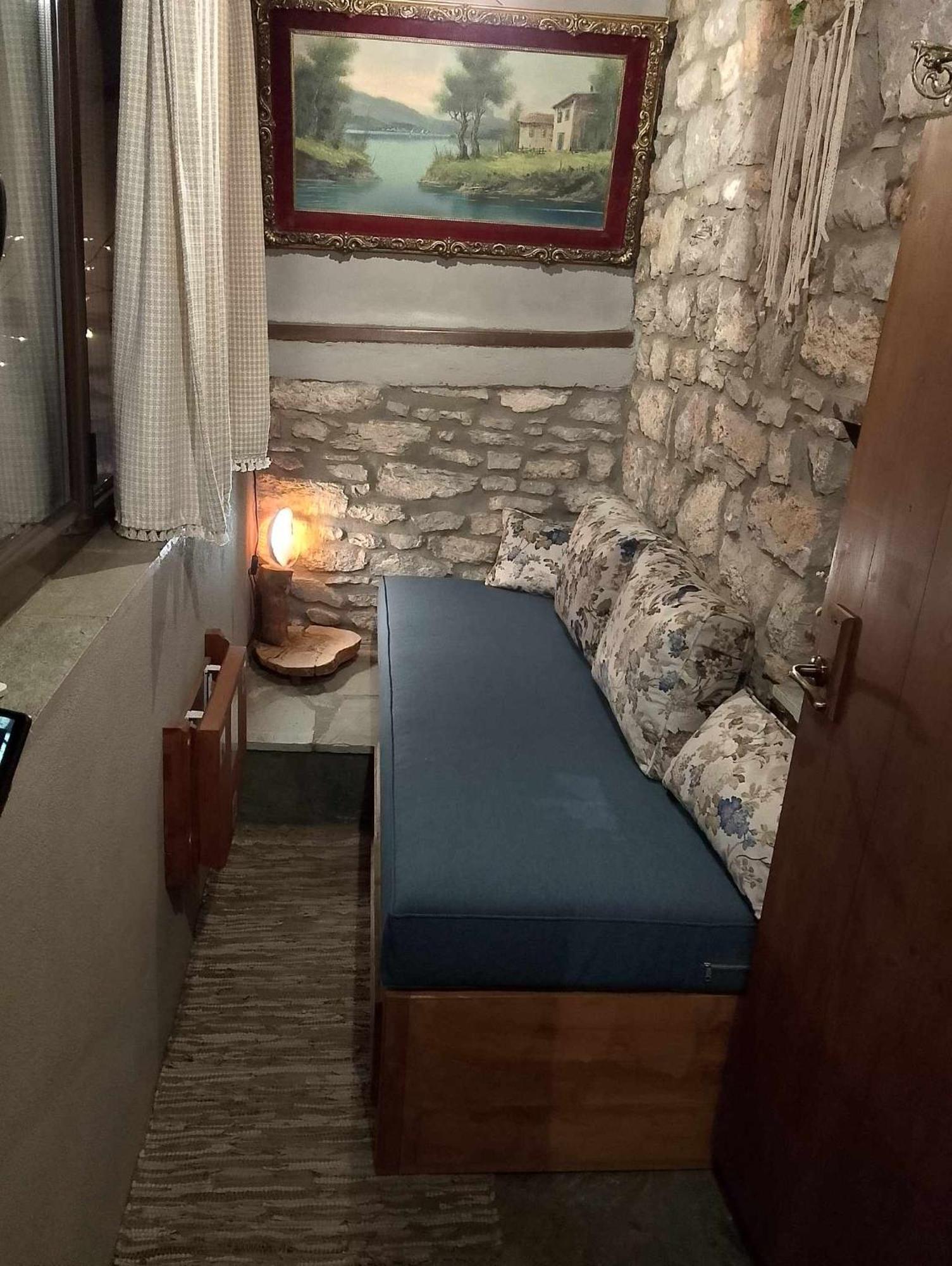 Αυθεντικό Πετρινο Στην Ναύπακτο Appartement Nafpaktos Buitenkant foto